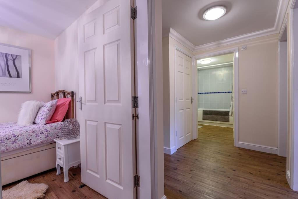 Ingledale Apartment, Ingleton, Yorkshire Dales National Park, Famous Three Peaks, Near The Lake District, Pets Are Welcome إنغيلتون المظهر الخارجي الصورة