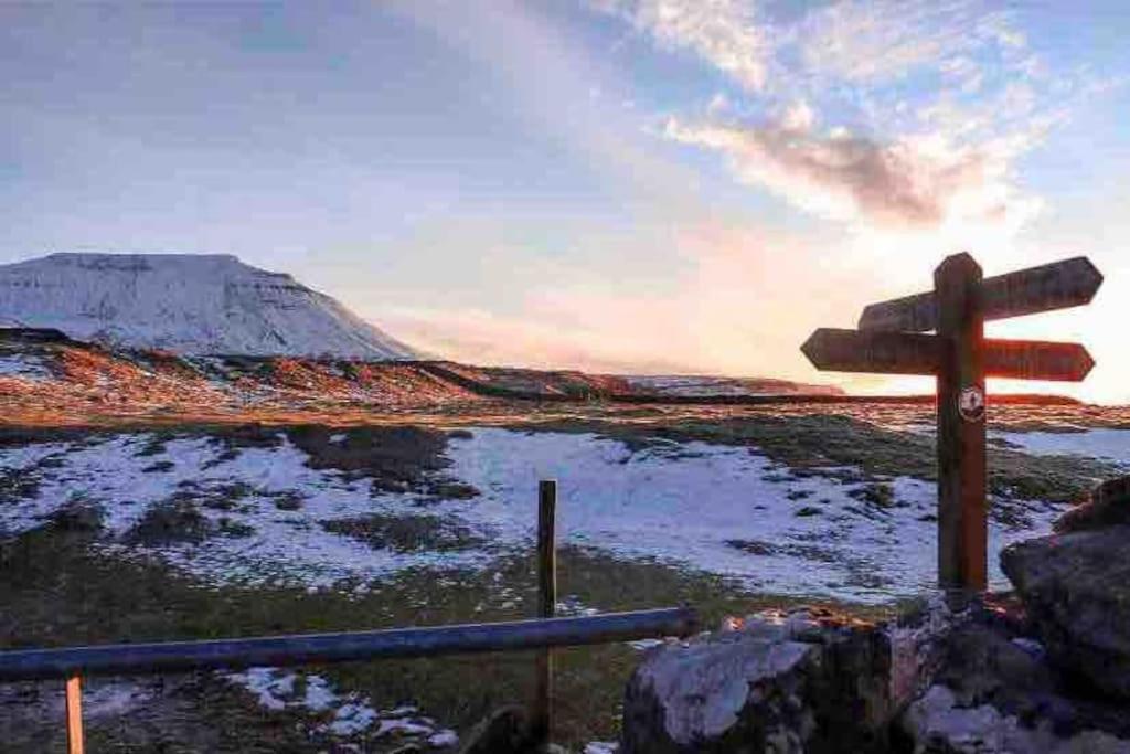 Ingledale Apartment, Ingleton, Yorkshire Dales National Park, Famous Three Peaks, Near The Lake District, Pets Are Welcome إنغيلتون المظهر الخارجي الصورة