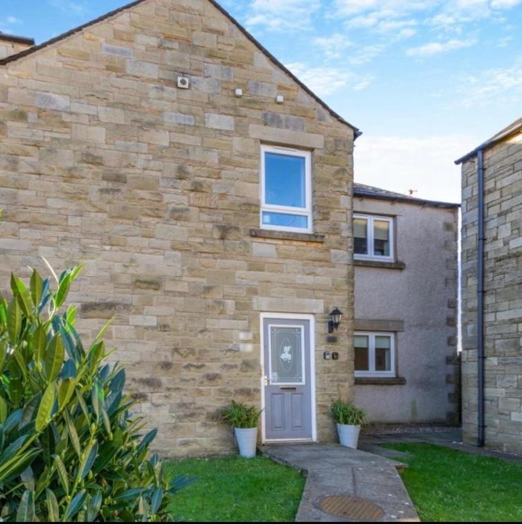 Ingledale Apartment, Ingleton, Yorkshire Dales National Park, Famous Three Peaks, Near The Lake District, Pets Are Welcome إنغيلتون المظهر الخارجي الصورة